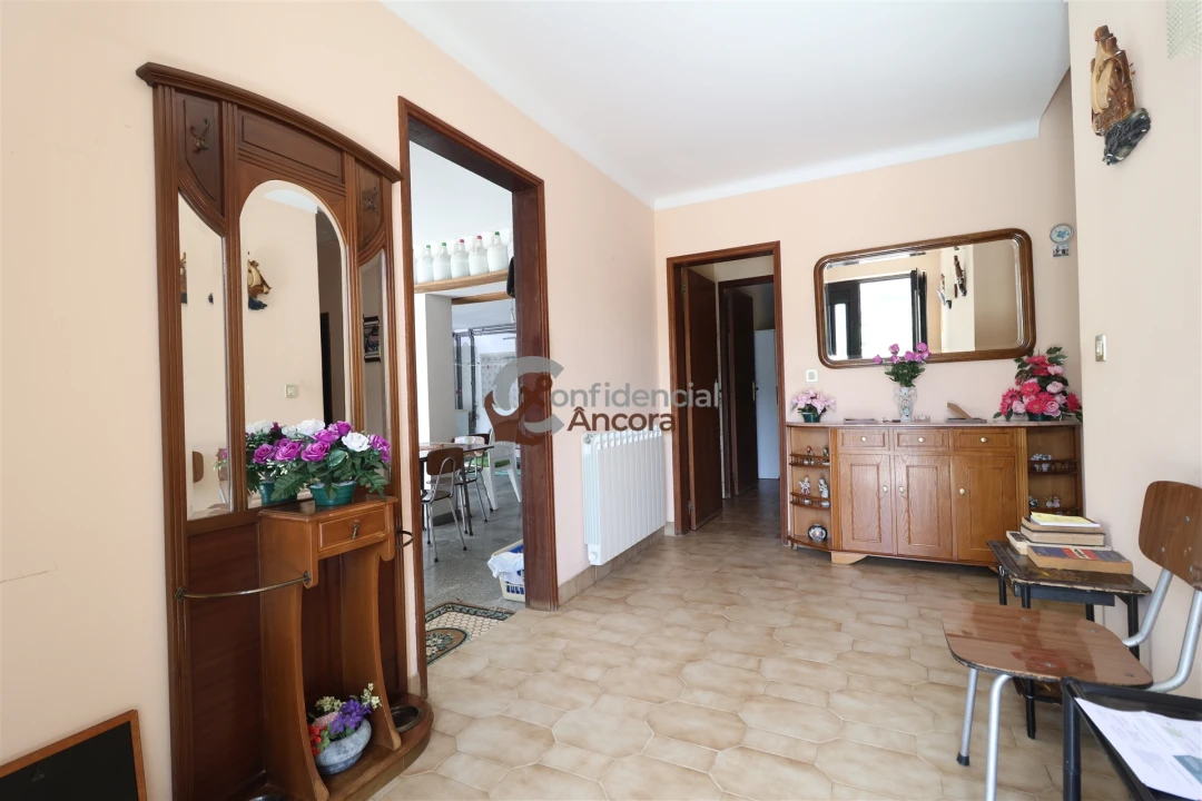 Moradia T7 para Venda em São Paio Foto 3