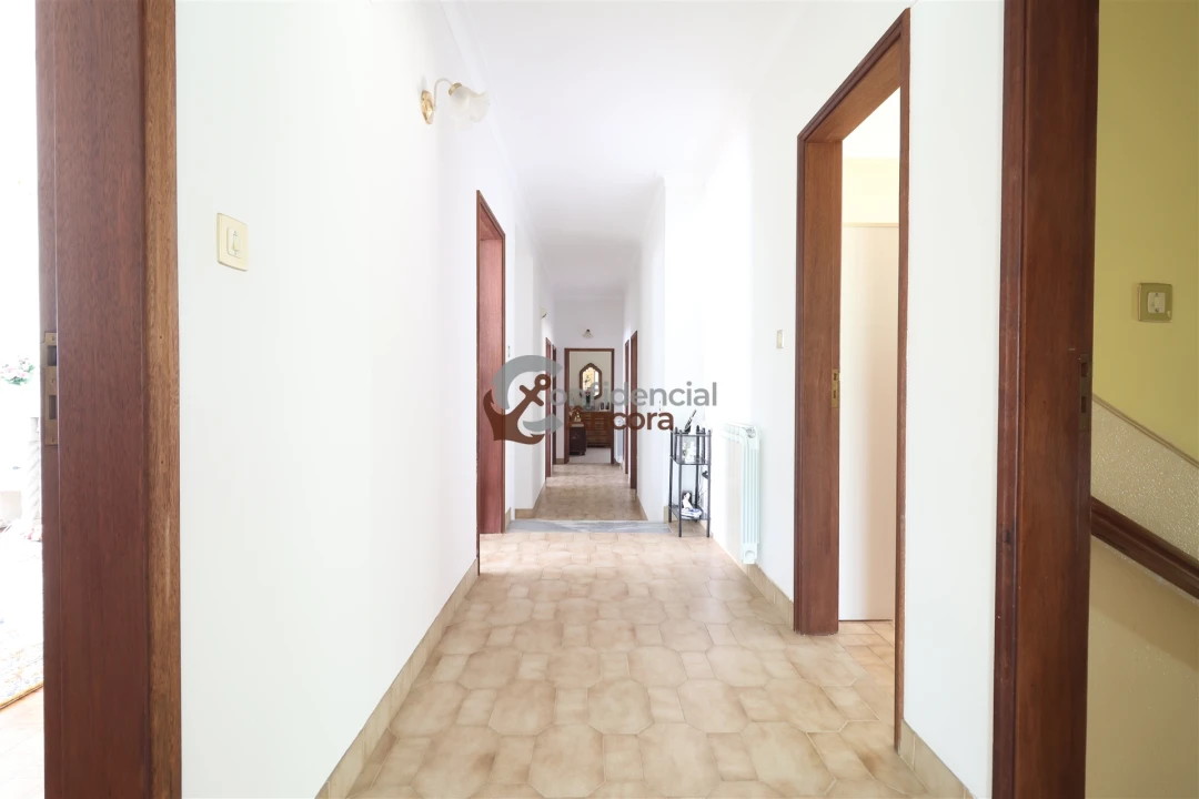 Moradia T7 para Venda em São Paio Foto 20