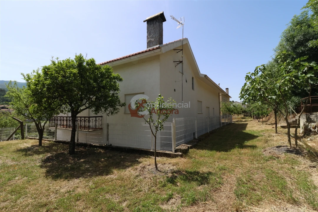 Moradia T7 para Venda em São Paio Foto 59