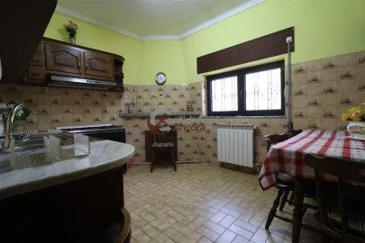 Moradia T7 para Venda em São Paio