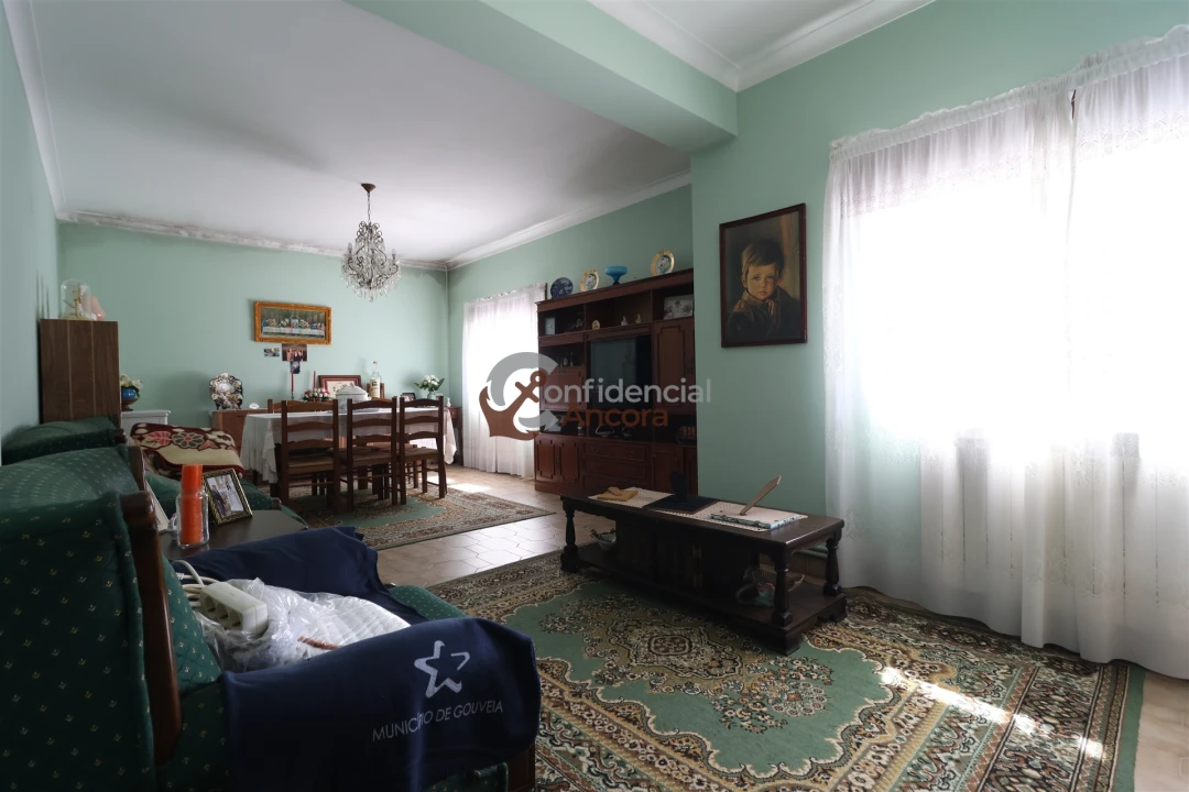 Moradia T7 para Venda em São Paio Foto 8