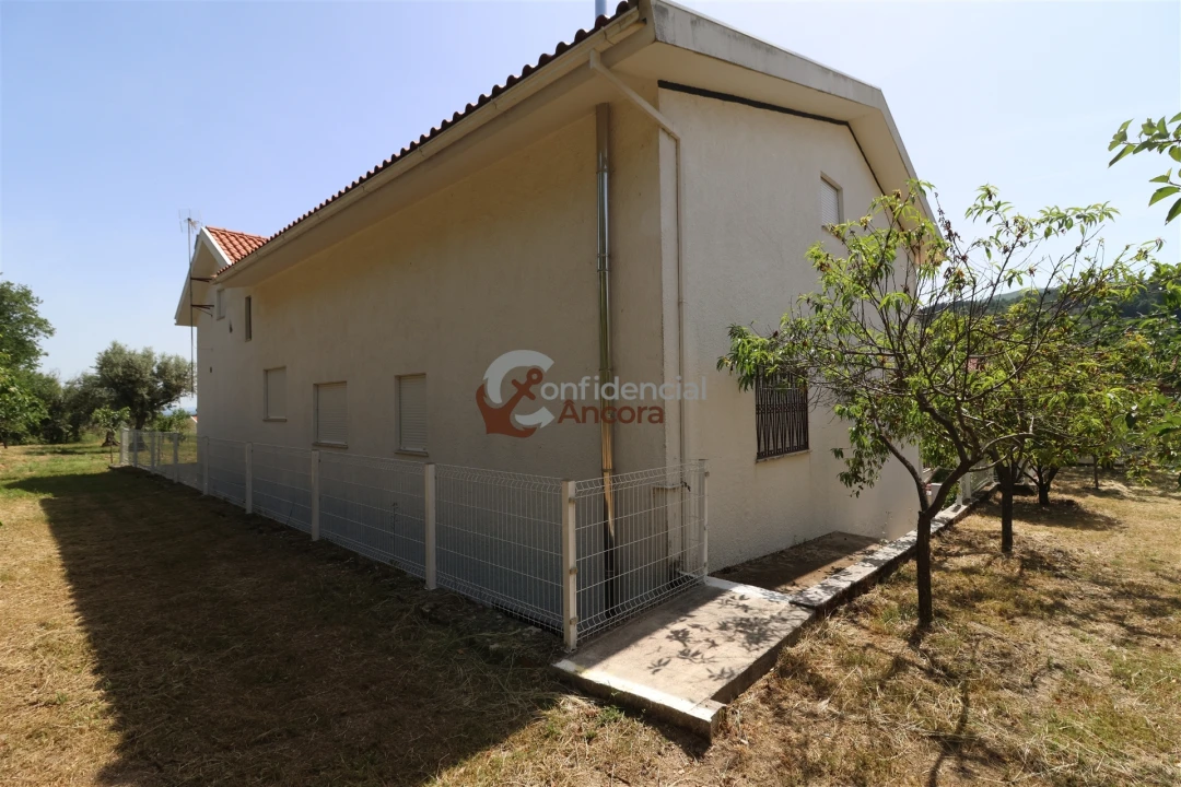 Moradia T7 para Venda em São Paio Foto 55