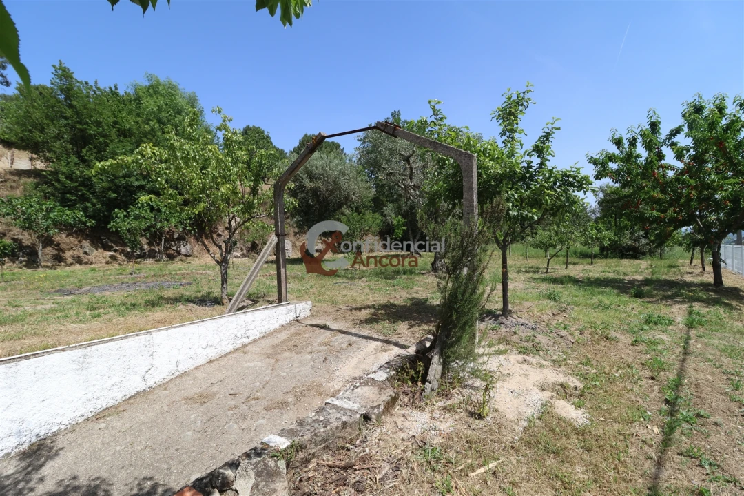 Moradia T7 para Venda em São Paio Foto 60