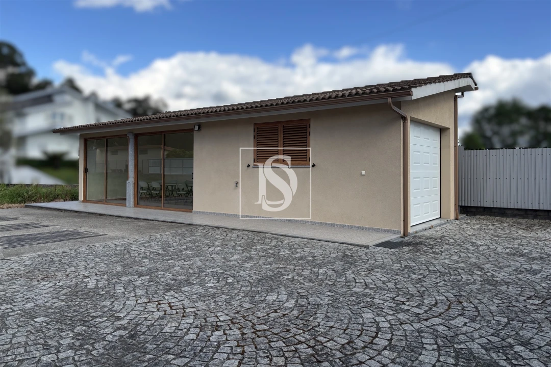 Moradia T5 para Venda em Canas de Santa Maria Foto 34