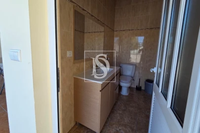 Moradia T5 para Venda em Canas de Santa Maria