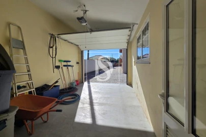 Moradia T5 para Venda em Canas de Santa Maria