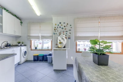 Apartamento T3 para Venda em Póvoa de Varzim, Beiriz e Argivai