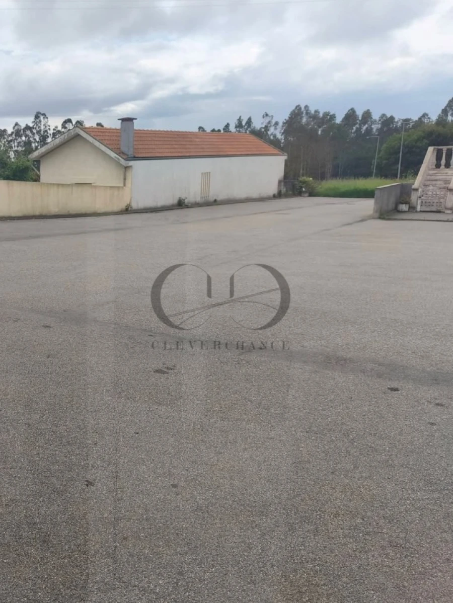 Negócio para Cedência de Quotas em Cortegaça Foto 6