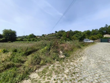 Terreno para Venda em Palmeira de Faro e Curvos