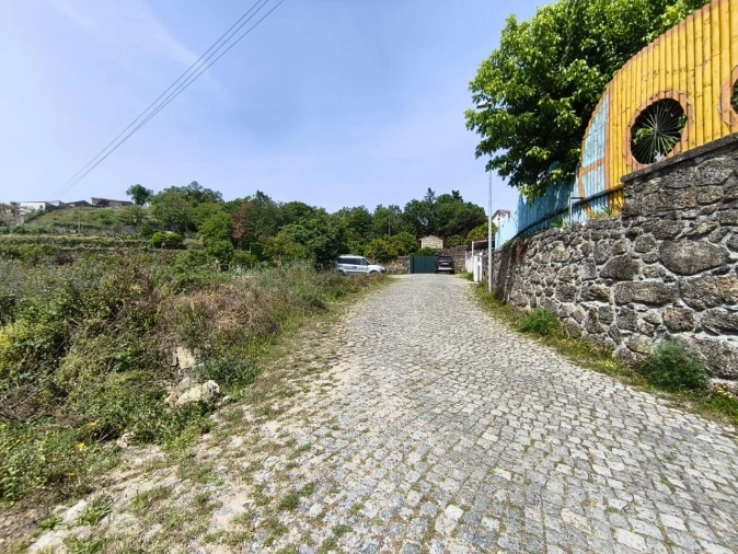 Terreno para Venda em Palmeira de Faro e Curvos Foto 4