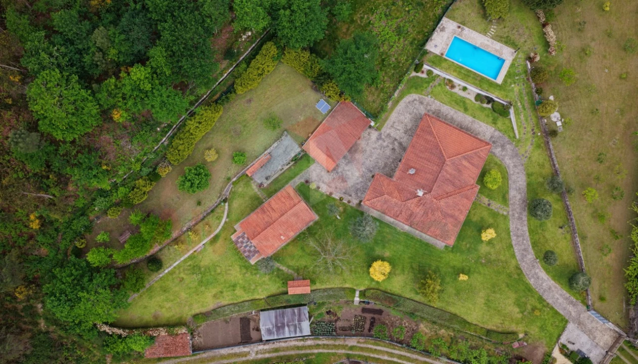 Quinta T5 para Venda em Parada Foto 10