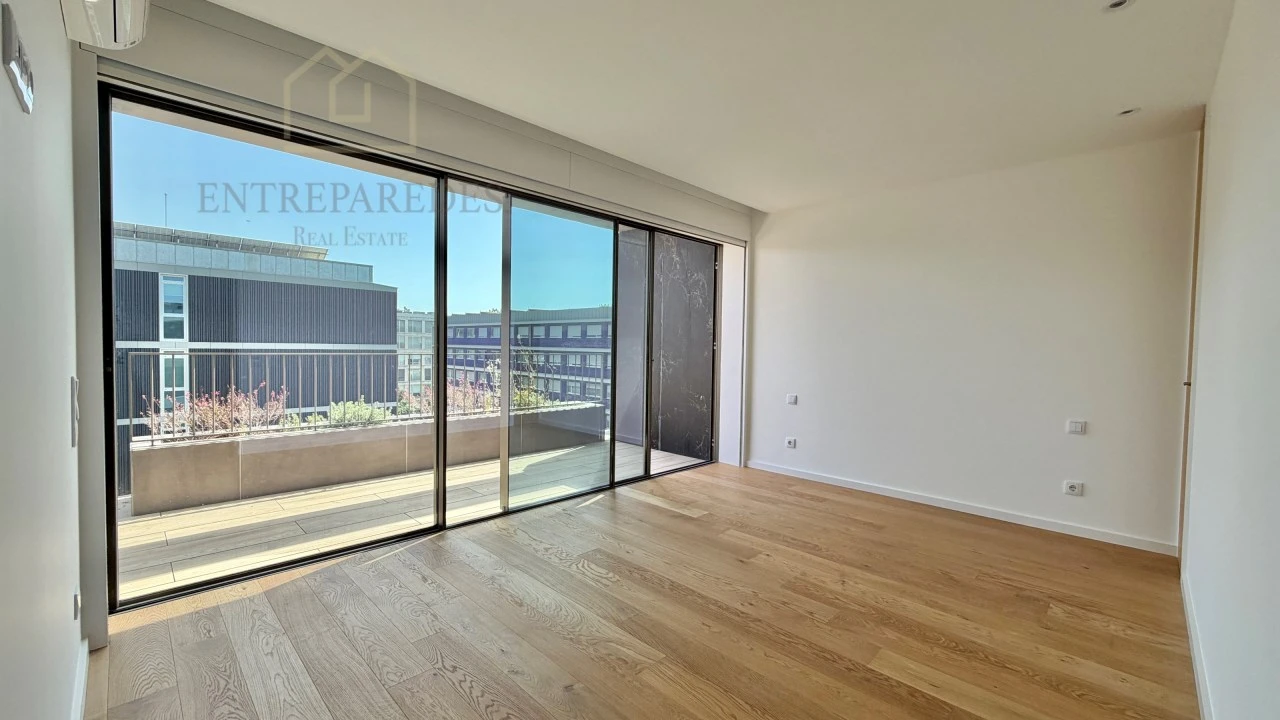 Apartamento T4 para Venda em Matosinhos e Leça da Palmeira Foto 4