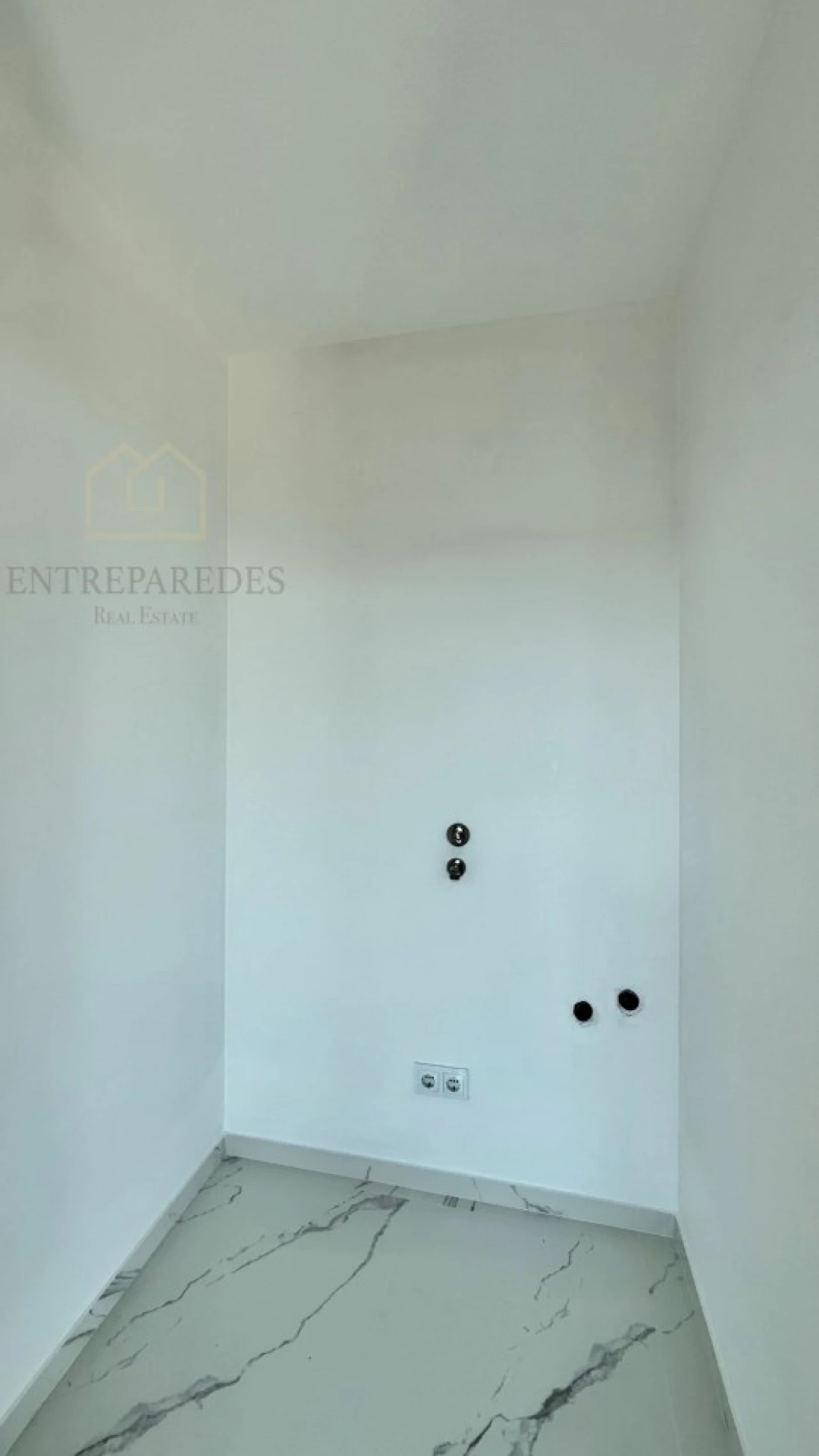 Apartamento T4 para Venda em Matosinhos e Leça da Palmeira Foto 12