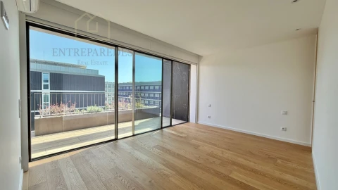 Apartamento T4 para Venda em Matosinhos e Leça da Palmeira