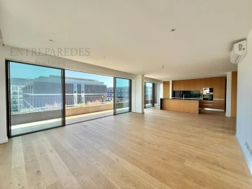 Apartamento T4 para Venda em Matosinhos e Leça da Palmeira