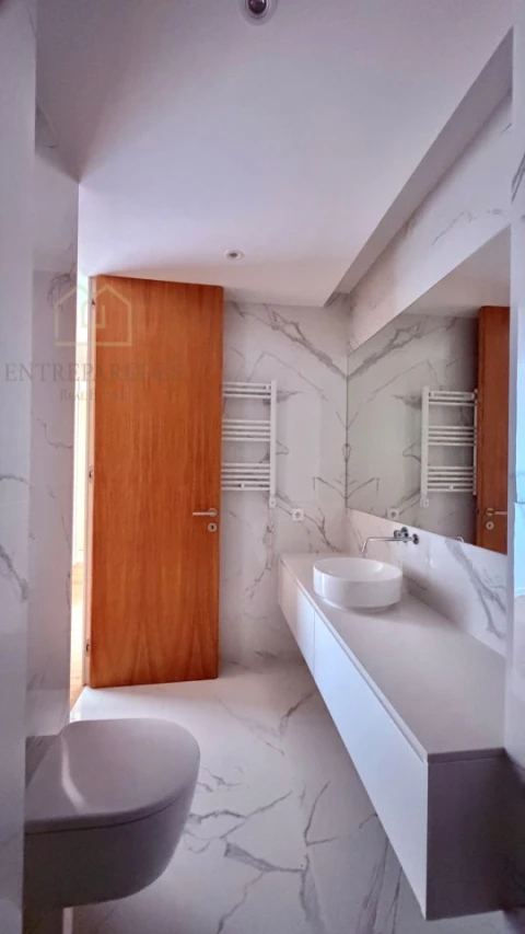 Apartamento T2 para Venda em Matosinhos e Leça da Palmeira