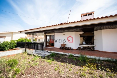 Moradia T5 para Venda em Marinha Grande