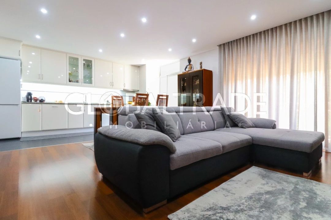 Apartamento T2 para Venda em Rio Tinto Foto 10