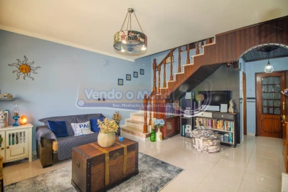 Moradia T4 para Venda em Samora Correia