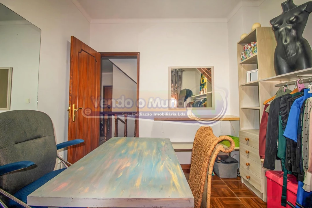 Moradia T4 para Venda em Samora Correia Foto 11