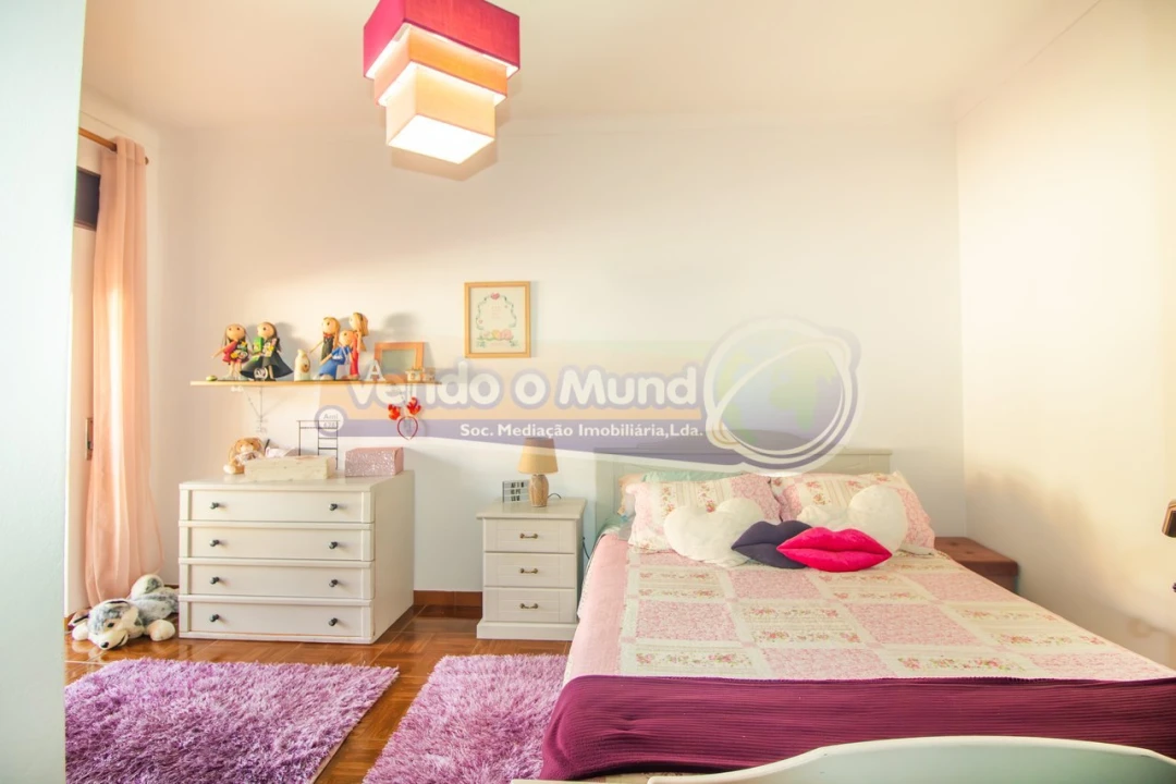 Moradia T4 para Venda em Samora Correia Foto 16