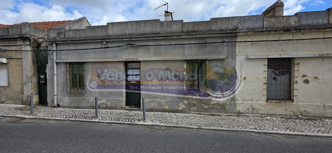 Terreno para Venda em Baixa da Banheira e Vale da Amoreira Foto 3