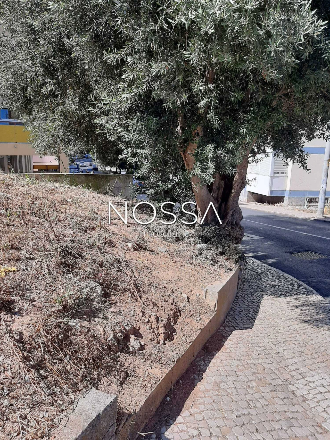 Terreno para Venda em Póvoa de Santo Adrião e Olival Basto Foto 2