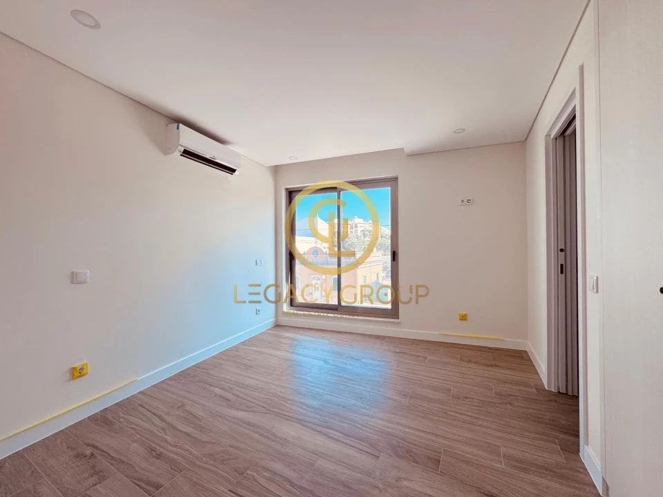 Apartamento T2 para Venda em Almancil Foto 9