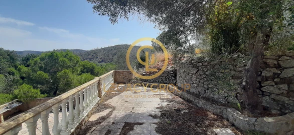 Moradia T4 para Venda em Alcoutim e Pereiro