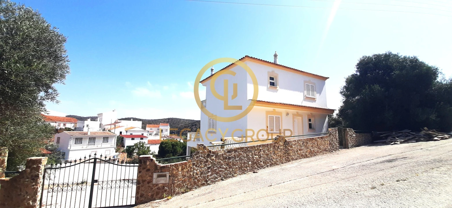 Moradia T4 para Venda em Alcoutim e Pereiro Foto 1