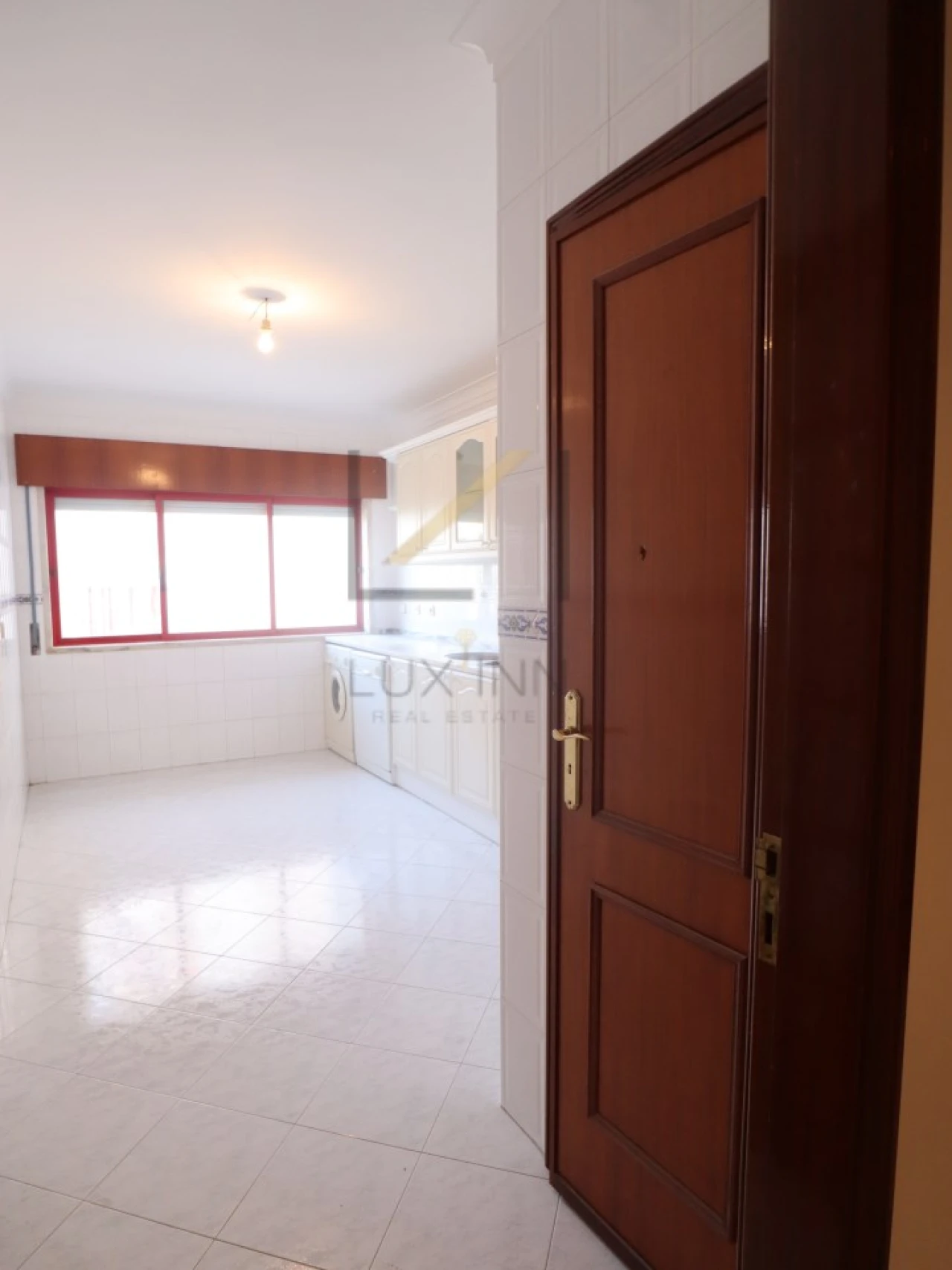 Apartamento T2 para Venda em Algueirão-Mem Martins Foto 14
