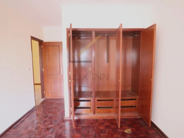 Apartamento T2 para Venda em Algueirão-Mem Martins