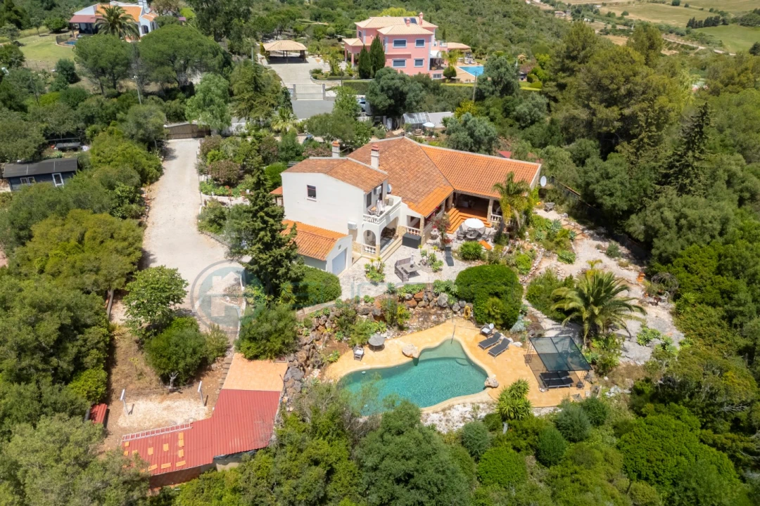 Moradia T3 para Venda em Bensafrim e Barão de São João Foto 39