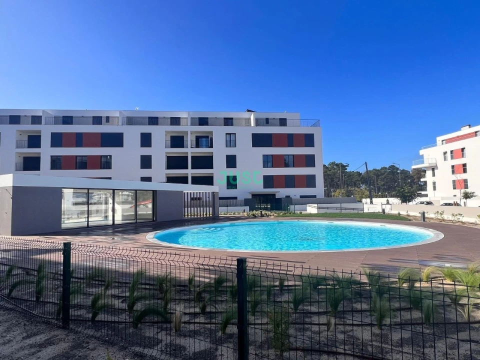 Apartamento T2 para Venda em Amora Foto 1