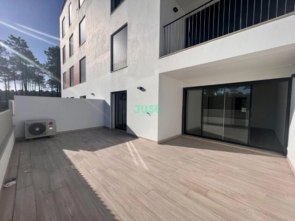 Apartamento T2 para Venda em Amora Foto 10
