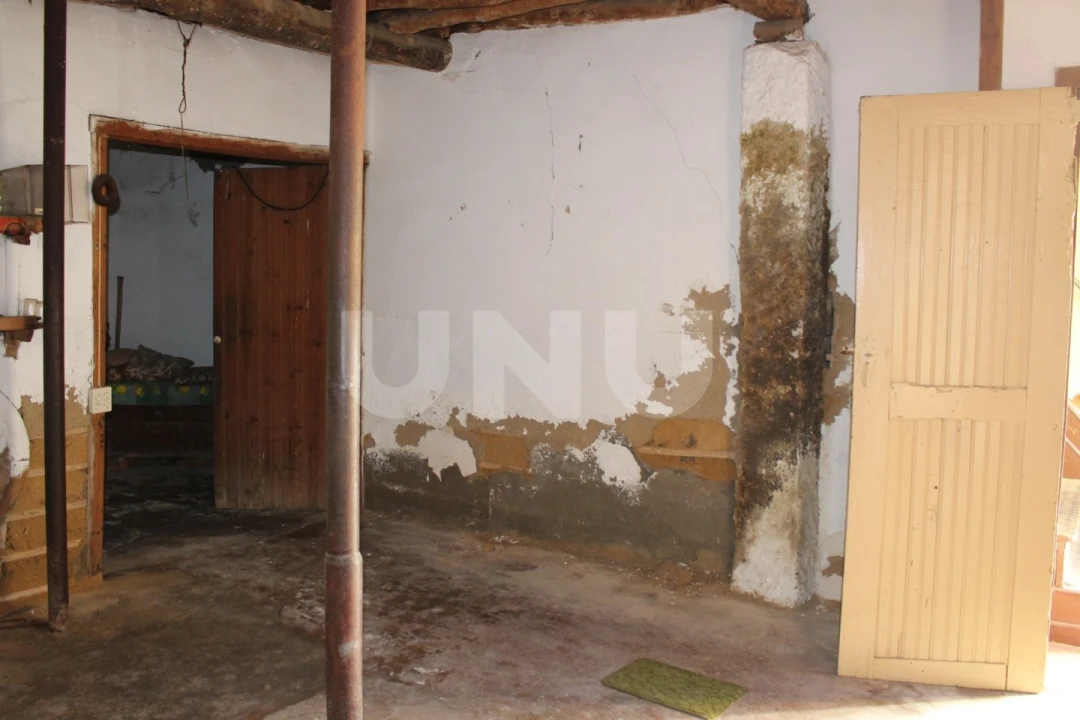 Moradia T1 para Venda em Póvoa de Rio de Moinhos e Cafede Foto 12