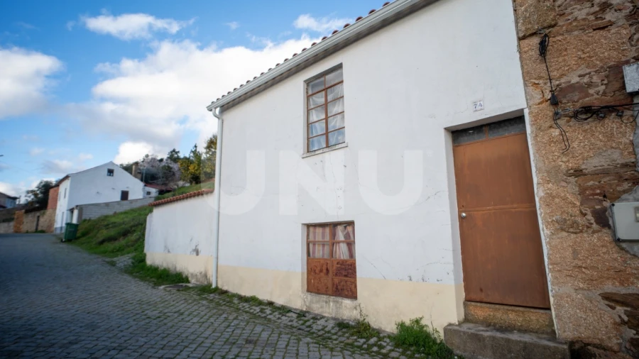 Moradia T3 para Venda em Salgueiro do Campo