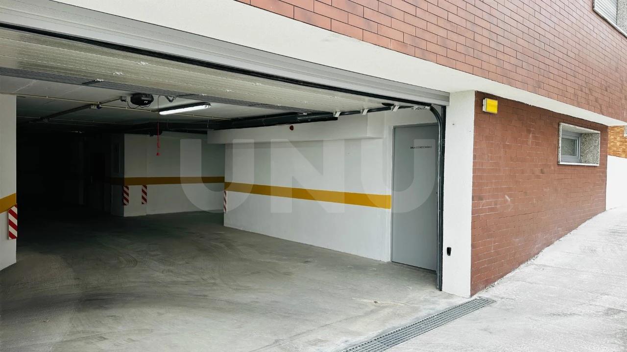 Apartamento T2 para Venda em Covilhã e Canhoso Foto 31
