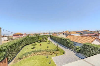 Moradia T5 para Venda em Labruge