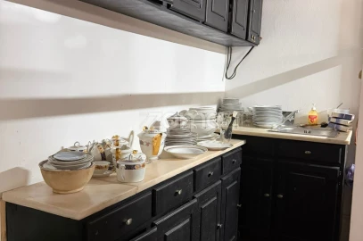 Garagem para Venda em Mafamude e Vilar do Paraíso