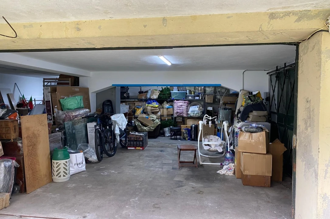 Garagem para Venda em Mafamude e Vilar do Paraíso Foto 4