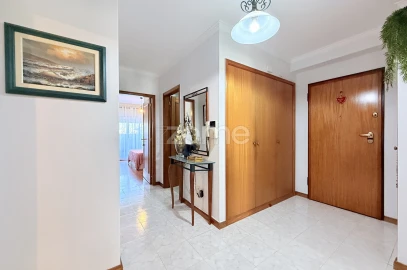 Apartamento T3 para Venda em Castêlo da Maia