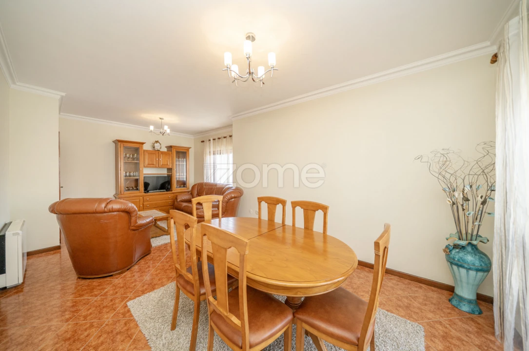 Apartamento T3 para Venda em Ferreiros e Gondizalves Foto 15