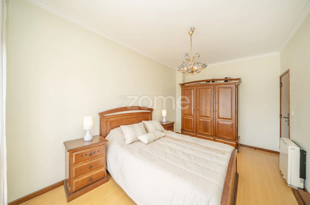 Apartamento T3 para Venda em Ferreiros e Gondizalves Foto 27