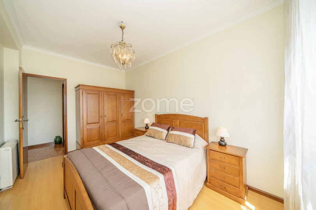 Apartamento T3 para Venda em Ferreiros e Gondizalves Foto 35