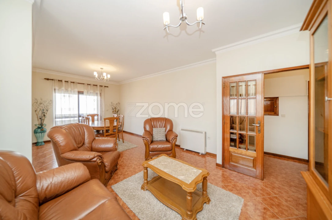 Apartamento T3 para Venda em Ferreiros e Gondizalves Foto 9