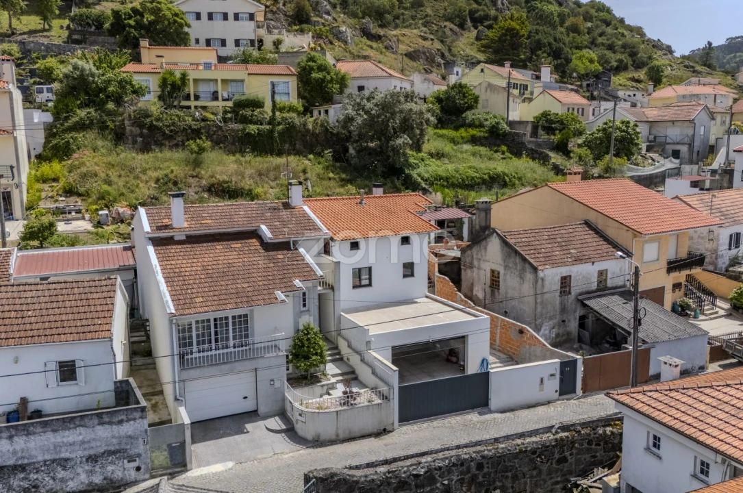 Moradia T3 para Venda em Belinho e Mar Foto 21