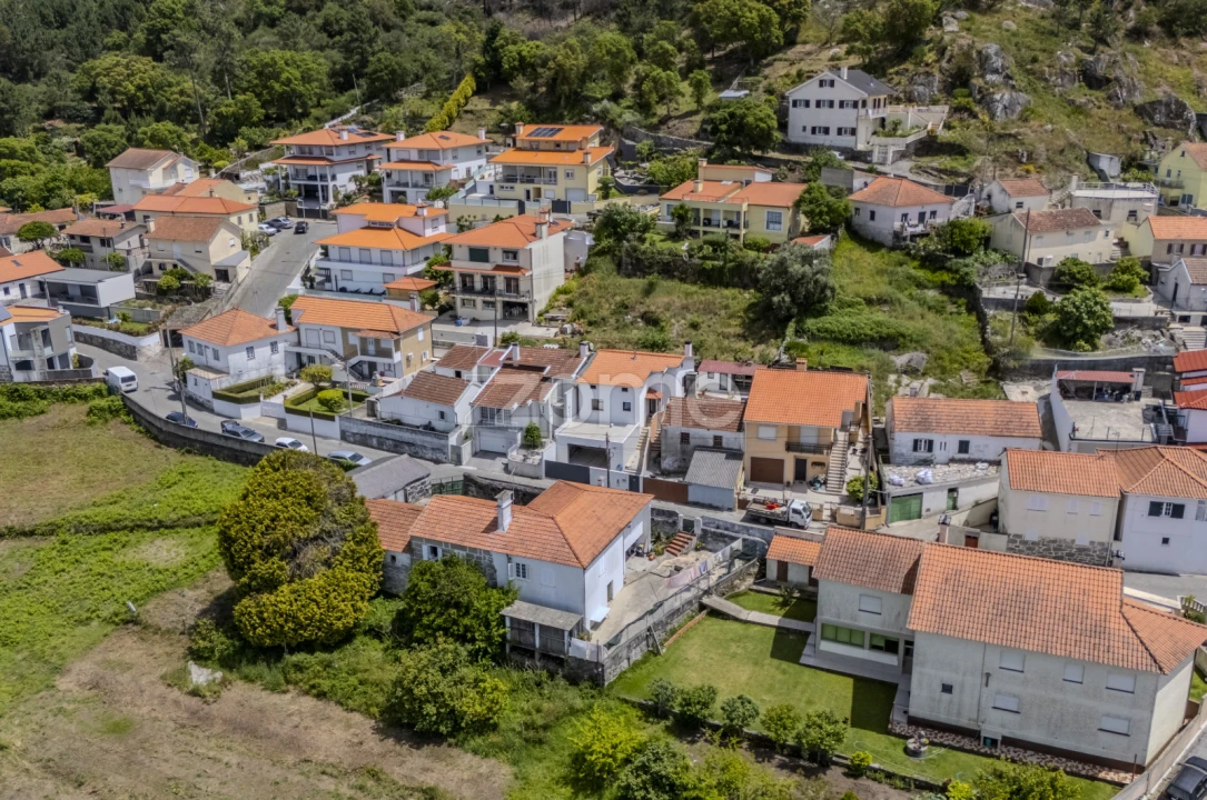 Moradia T3 para Venda em Belinho e Mar Foto 23