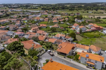 Moradia T3 para Venda em Belinho e Mar