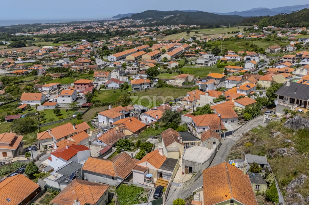 Moradia T3 para Venda em Belinho e Mar Foto 24